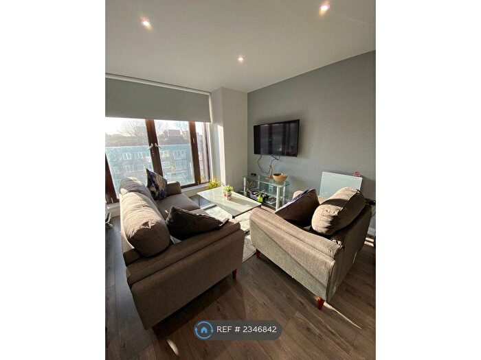 2 Bedroom Flat To Rent In Crump Street, Liverpool, L1