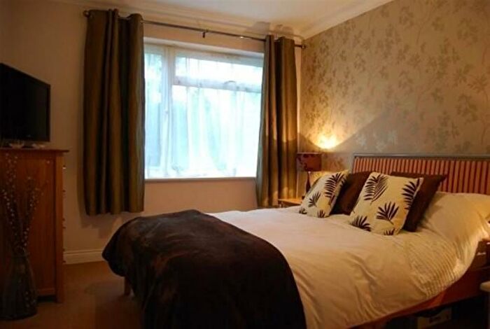 2 Bedroom Flat To Rent In Chorleywood, Rickmansworth, WD3