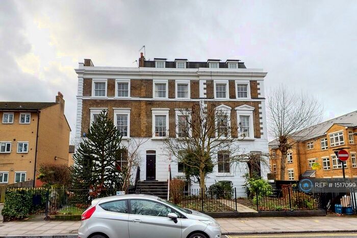 2 Bedroom Flat To Rent In Lauriston Road, London, E9