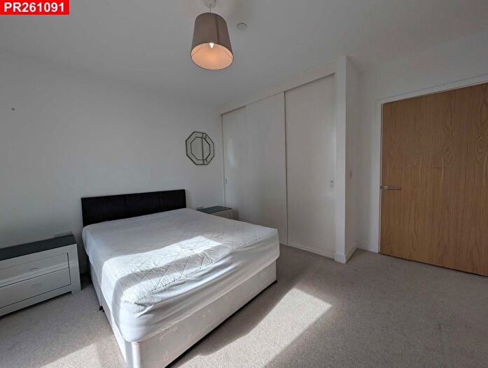 1 Bedroom Flat To Rent In Station Road, London, SE13