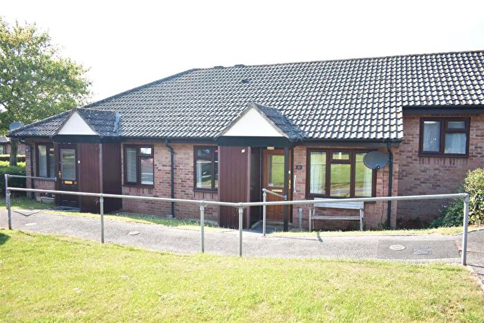 2 Bedroom Semi-Detached Bungalow For Sale In Eastland Road, Bristol, BS35