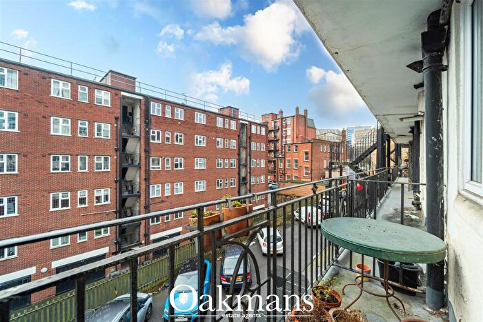 2 Bedroom Apartment For Sale In Islington Row Middleway, Birmingham, B15