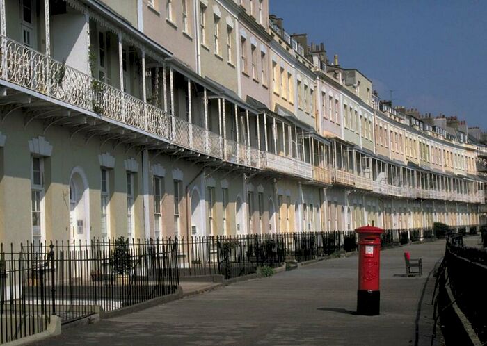 2 Bedroom Flat To Rent In Royal York Crescent, Clifton, BS8