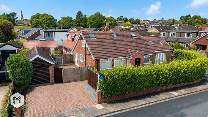 4 Bedroom Semi-Detached Bungalow For Sale In Stretton Road, Greenmount, BL8
