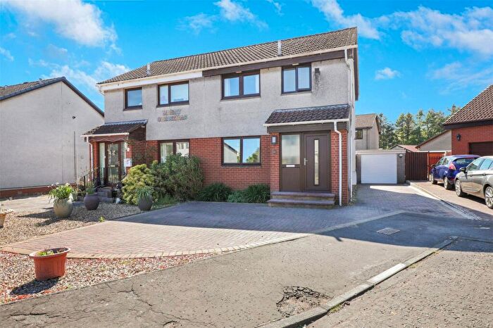 3 Bedroom Semi-Detached House For Sale In Balmanno Green, Glenrothes, Fife, KY7