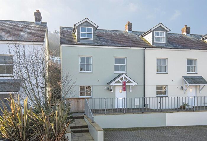 3 Bedroom End Of Terrace House For Sale In Trevonnen Road, Ponsanooth, Truro, TR3