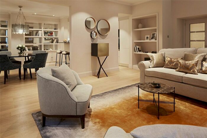 1 Bedroom Flat To Rent In Hyde Park Gate, - Hyde Park Gate, Kensington, London, SW7