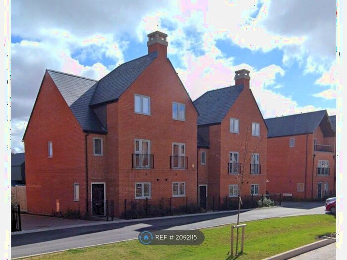 3 Bedroom Terraced House To Rent In Khosla Road, Winchester, SO22