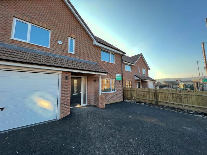 5 Bedroom Detached House To Rent In Pandy Road, Bedwas, CF83