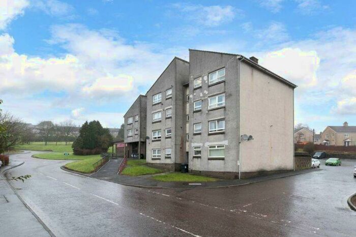 2 Bedroom Flat To Rent In Balmalloch Road, Kilsyth, G65