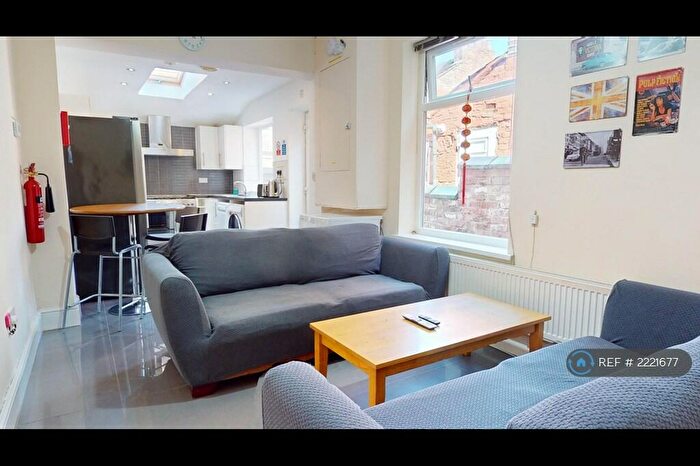 5 Bedroom Terraced House To Rent In Banff Road, Manchester, M14