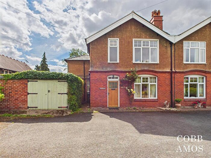 3 Bedroom Semi-Detached House For Sale In Green Lane, Leominster, HR6