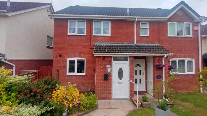 3 Bedroom Semi-Detached House For Sale In Highmore Court, Wrexham, LL13