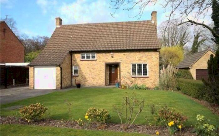 4 Bedroom Detached House To Rent In Butlers Court Road, Beaconsfield, HP9