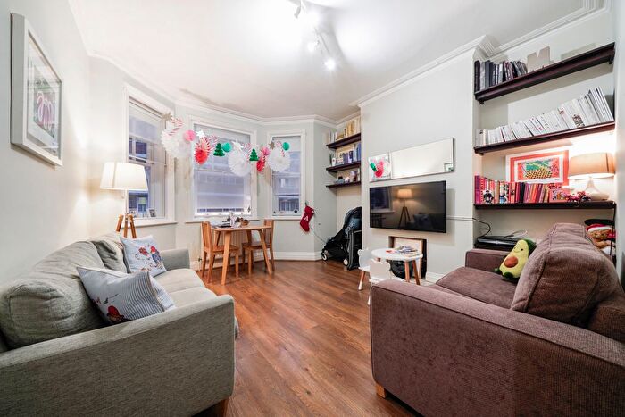 2 Bedroom Flat To Rent In Culworth House, - Allitsen Road, NW8