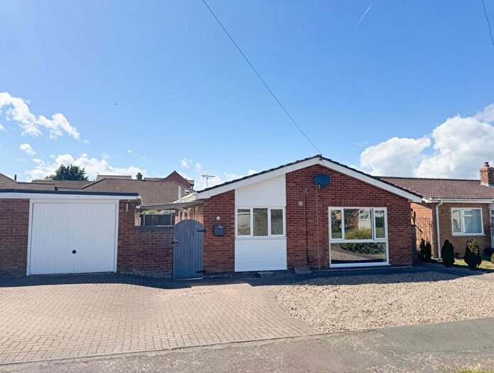3 Bedroom Bungalow For Sale In Marram Way, Heacham, King's Lynn, PE31