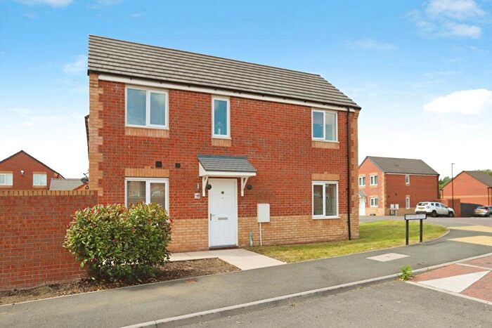 3 Bedroom Semi-Detached House For Sale In Sidings Drive, Denaby Main, Doncaster, South Yorkshire, DN12