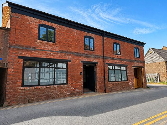 2 Bedroom Flat To Rent In Rowberry Street, Bromyard, HR7