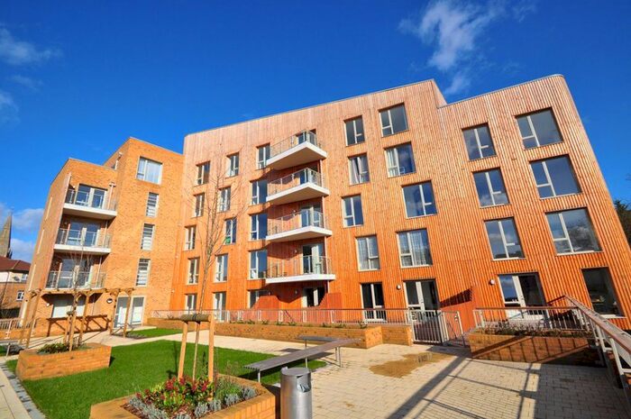 2 Bedroom Flat To Rent In Kidwells Close, Maidenhead SL6