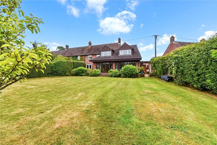 4 Bedroom Semi-Detached House For Sale In High Cross, Froxfield, Petersfield, GU32