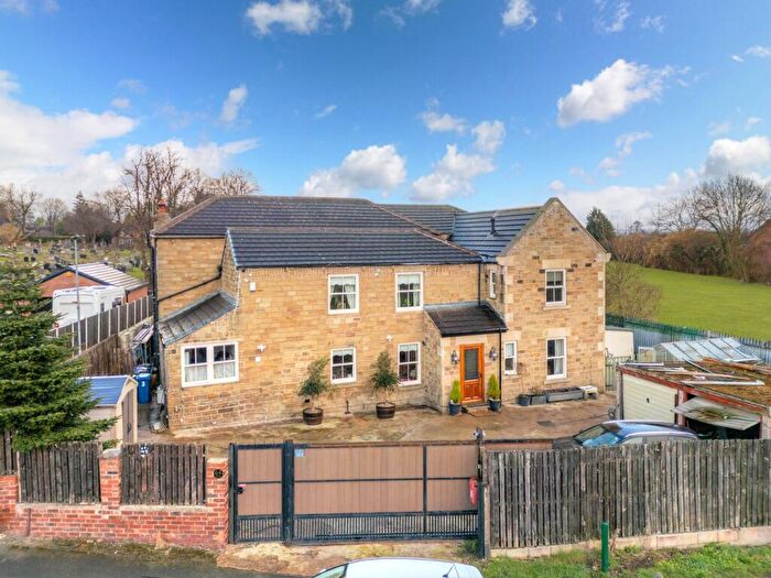 4 Bedroom Detached House For Sale In The Green, Royston, Barnsley, S71
