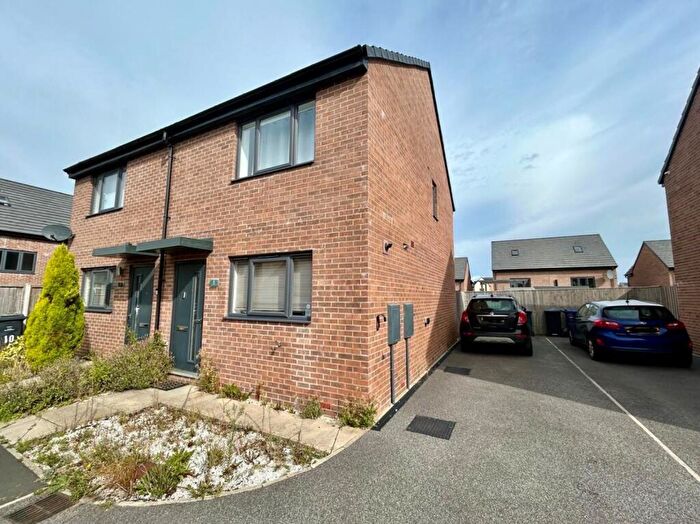 2 Bedroom Semi Detached House To Rent In Platform Way, Thurnscoe, Rotherham, S63