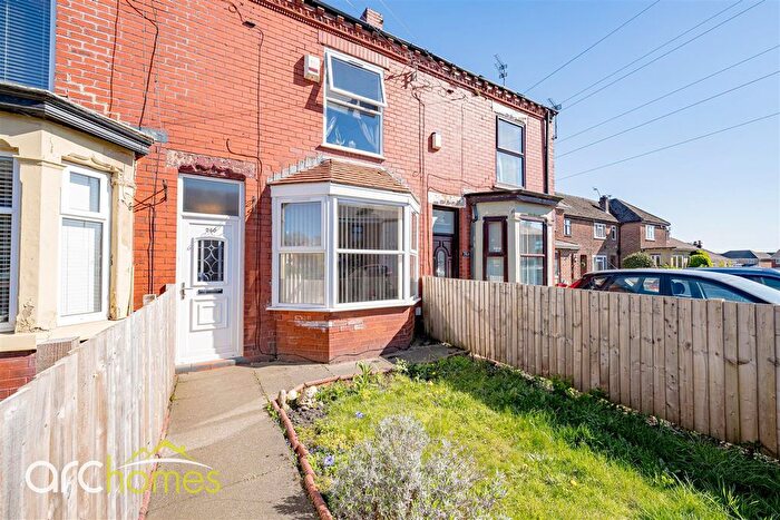 2 Bedroom Terraced House For Sale In Leigh Road, Atherton, Manchester, M46