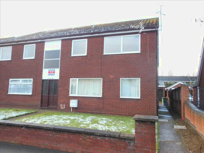 1 Bedroom Flat To Rent In Warwick Road, Scunthorpe, DN16