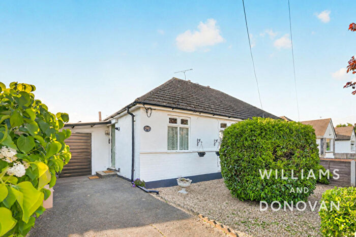 2 Bedroom Bungalow For Sale In Bartley Road, Benfleet, SS7