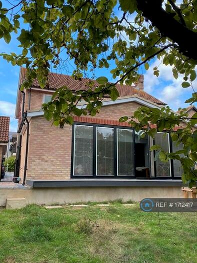 Studio To Rent In Dunnock Way, Colchester, CO4