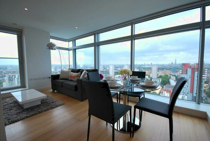 2 Bedroom Flat To Rent In Pan Peninsula Square, Millwall, E14