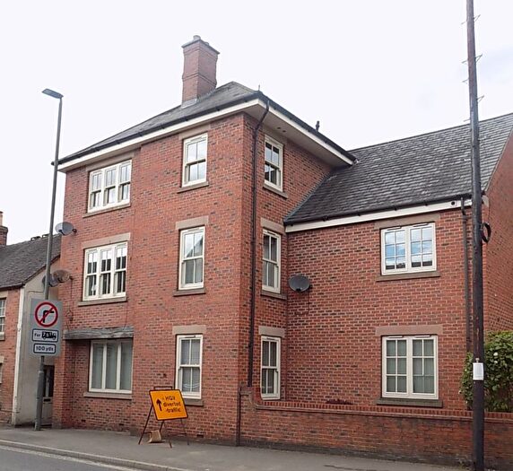 2 Bedroom Flat For Sale In Taylor Court, Ashbourne, DE6