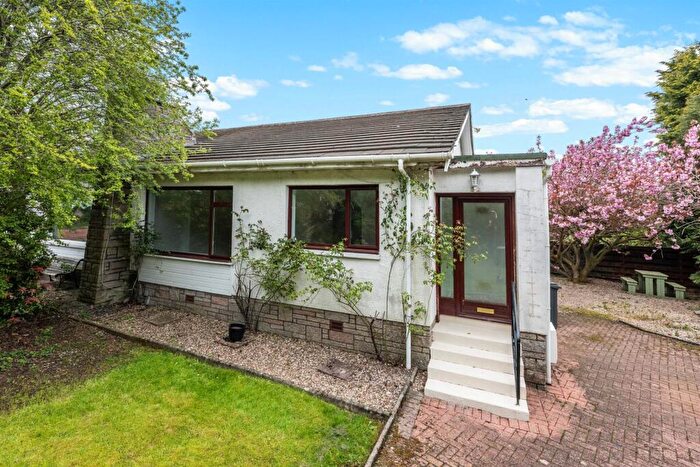 2 Bedroom Semi-Detached House For Sale In Castleton Avenue, Newton Mearns, G77