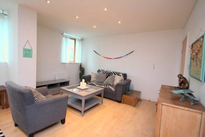 2 Bedroom Flat To Rent In Bothwell Street, Glasgow, G2