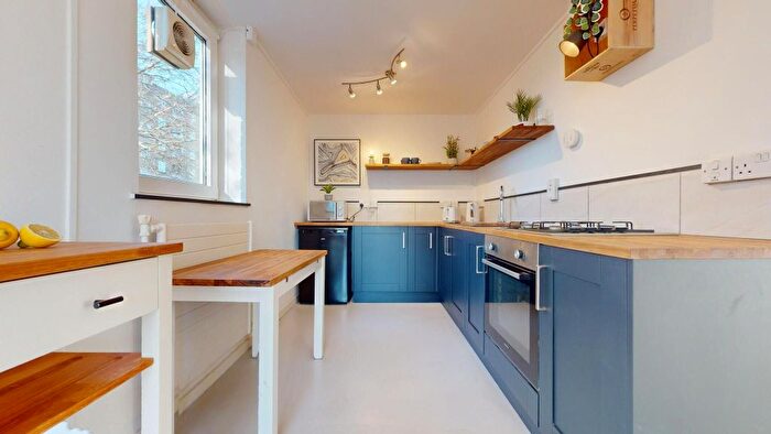 1 Bedroom Flat For Sale In Woodhall House, Robert Street, London, NW1