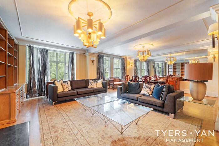 4 Bedroom Flat To Rent In Strathmore Court, Park Road, London, NW8