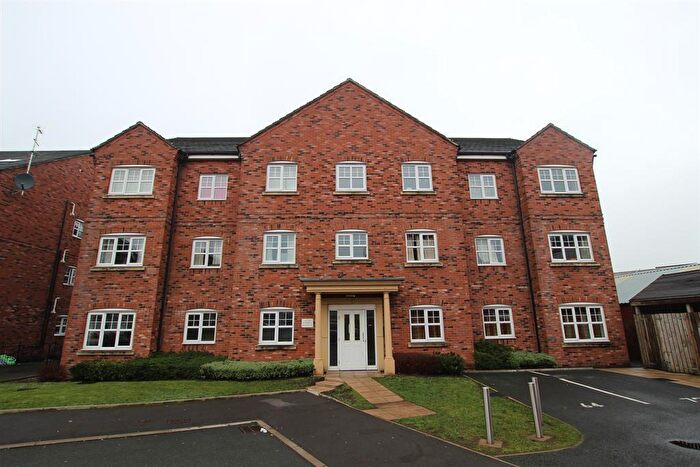2 Bedroom Apartment To Rent In Hudson Close, Bolton, BL3