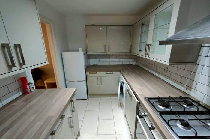 1 Bedroom Flat To Rent In Fairfield Grove, Charlton, SE7