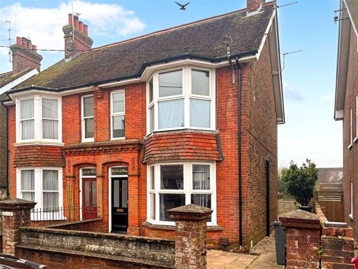 2 Bedroom Maisonette To Rent In Gloucester Road, Burgess Hill, West Sussex, RH15