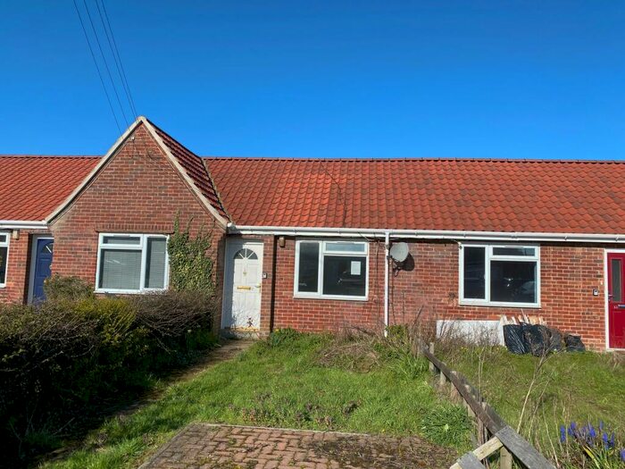 1 Bedroom Bungalow For Sale In Lincoln Close, Hingham, Norwich, Norfolk, NR9