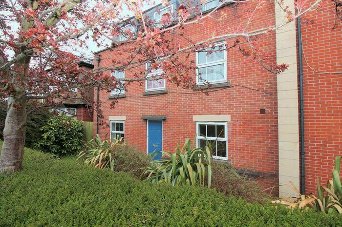 2 Bedroom Flat To Rent In Wick Road, Brislington, Bristol, BS4