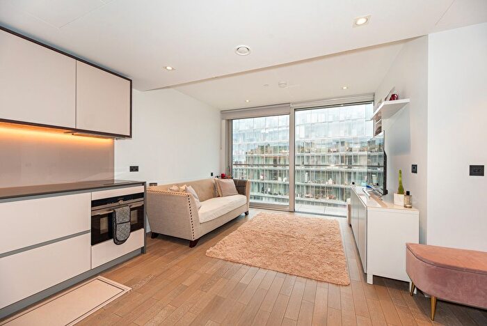 1 Bedroom Flat To Rent In Aurora Gardens, London, SW11