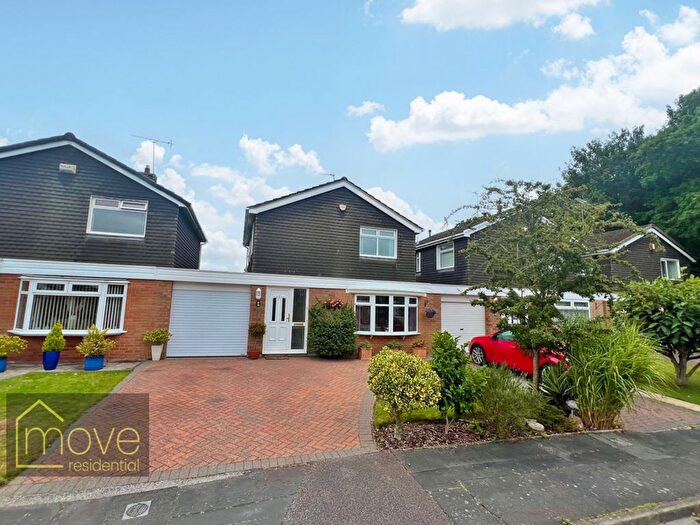 3 Bedroom Detached House For Sale In Woodkind Hey, Wirral, CH63