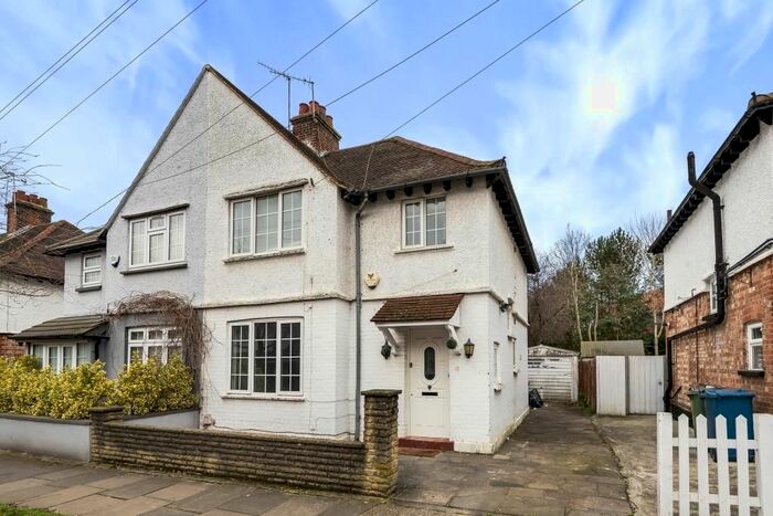2 Bedroom Semi-Detached House To Rent In Glebe Road, Stanmore HA7