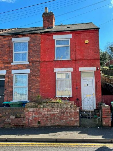2 Bedroom House To Rent In Leeming Lane South, Mansfield Woodhouse, Mansfield, NG19