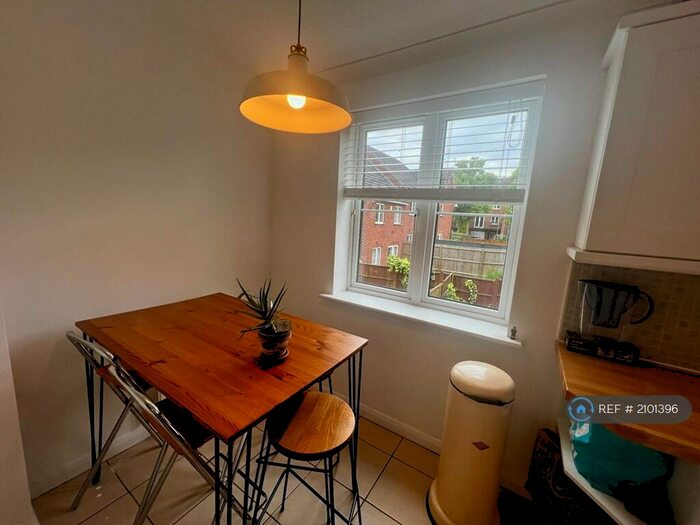 4 Bedroom Terraced House To Rent In Cudworth Drive, Mapperley, Nottingham, NG3