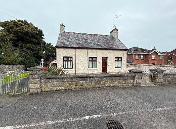 3 Bedroom Cottages For Sale In Waringstown Road, Lurgan, BT66