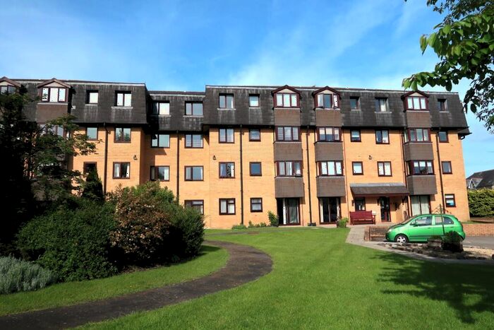 2 Bedroom Retirement Property For Sale In Westwood Court, Stanwell Road, Penarth, CF64