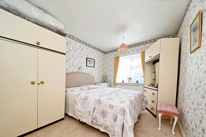 3 Bedroom Detached Bungalow For Sale In Kenhill Close, Snettisham, King's Lynn, PE31