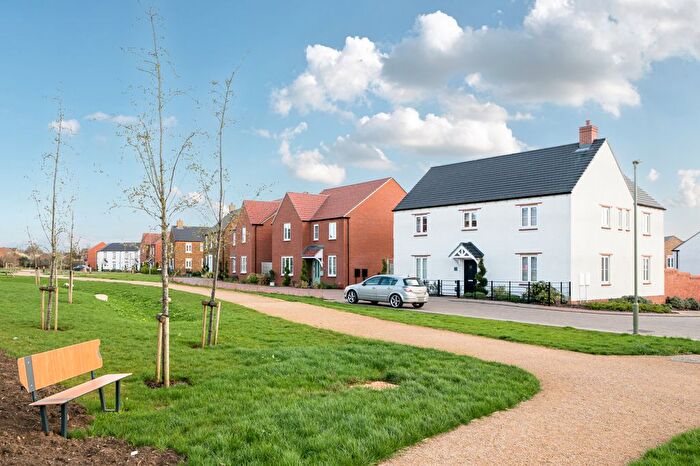 4 Bedroom Detached House For Sale In Bowlers Close, Banbury, OX16